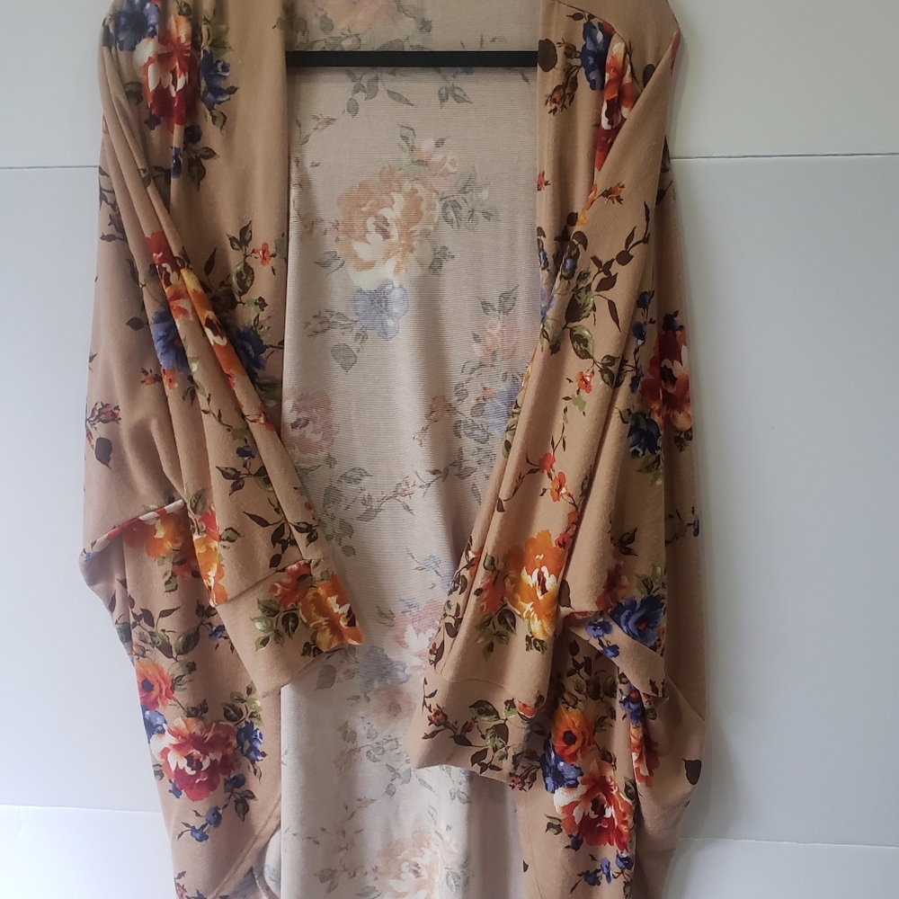 Boutique Brand Plus Size Floral Cardigan